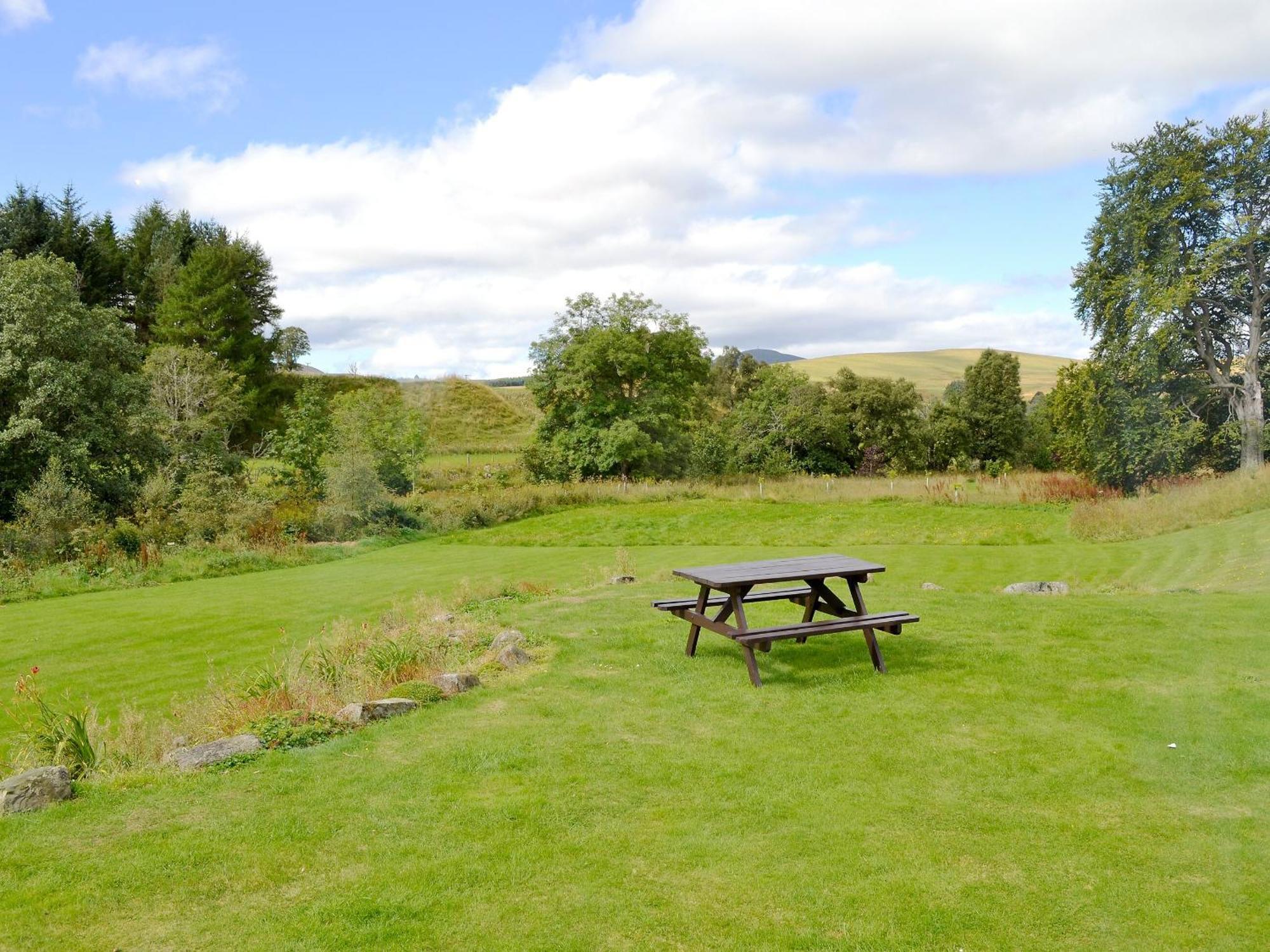 Larch Cottage - S4428 Kirkton of Glenisla Bagian luar foto
